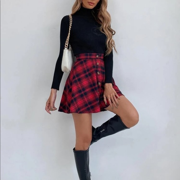 Plaid Button Down Mini Skirt - Picture 3 of 12